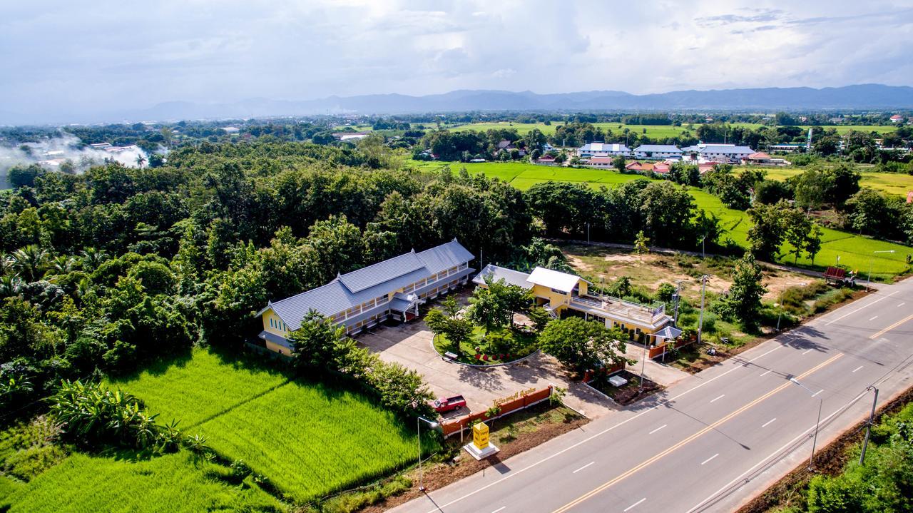 Raiwin Buri Resort Phrae Exteriér fotografie